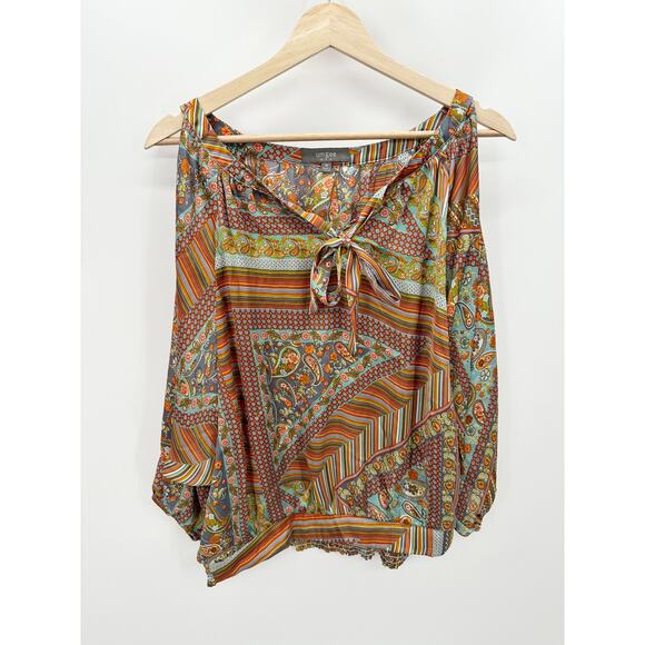 Umgee Top Women MEDIUM Multi-Color Grey Paisley Print Tie Neck Cold Shoulder - Picture 1 of 8